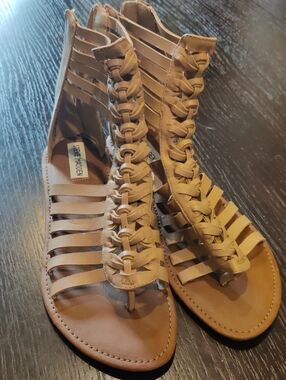 Steve Madden Tan Strappy Gladiator Lace-Up Sandals